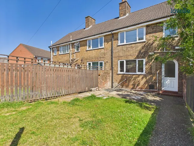 Edinburgh Road, Binbrook, LN8, photo 2