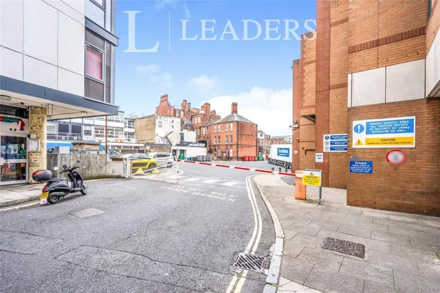 Above Bar Street, Southampton, SO14