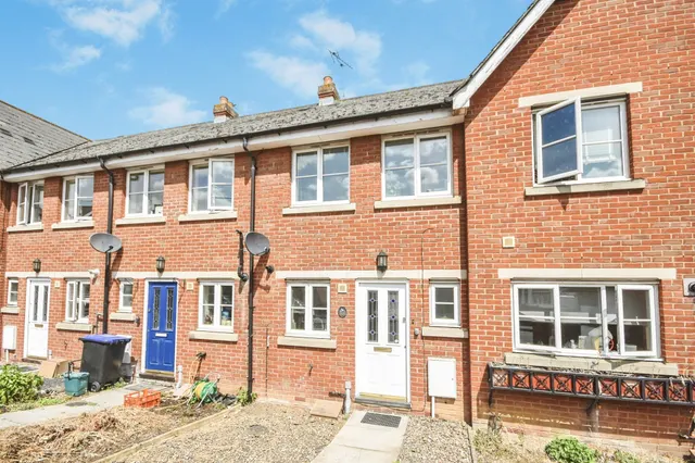 Kings Road, Halstead, photo 1