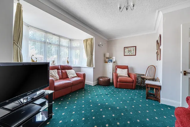Photo 3 — St. Andrews Drive, BR5