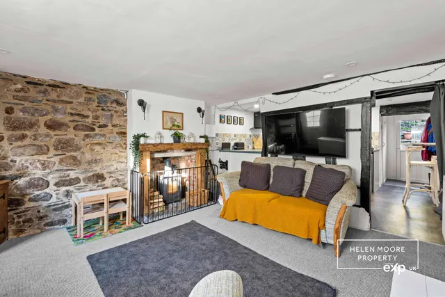 Totnes Road, South Brent, photo 2