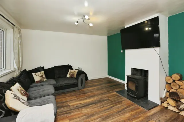 Cotton Close, Bishopstoke, SO50, photo 3
