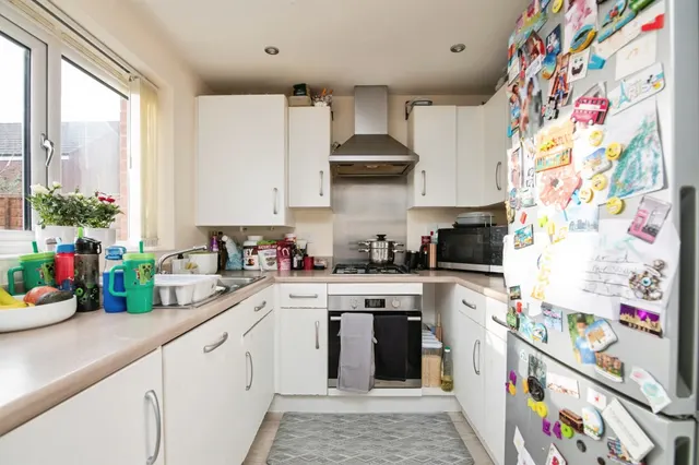 Photo 3 — Martineau Drive, Harborne, Birmingham