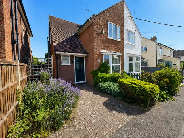 Wembley Avenue, Beccles, photo 1