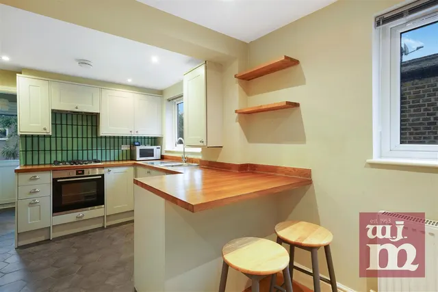 Antill Road, Mile End, photo 3