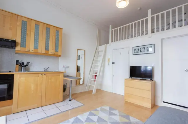 Belgrave Road, Pimlico, SW1V, photo 2