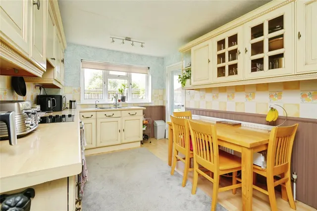 Gorse Meadow, Bourton-on-the-water, GL54, photo 2
