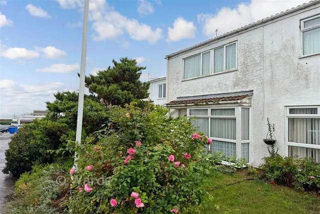 Seasalter Close, Warden, ME12, photo 1