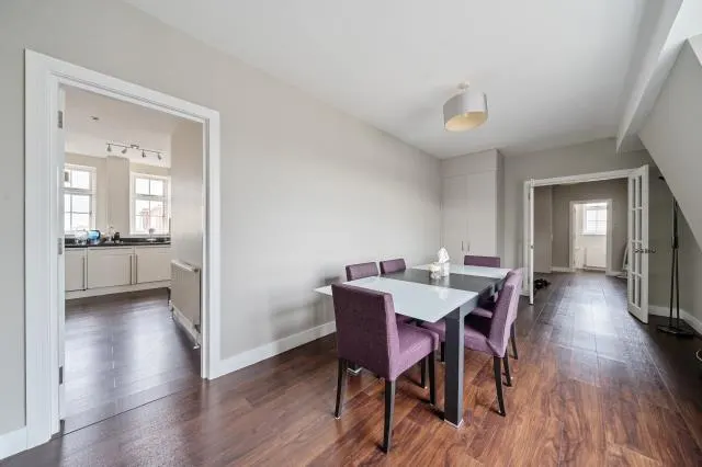 Finchley Road, St Johns Wood, NW8, photo 3