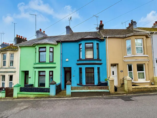 Burton Street, Brixham, photo 1