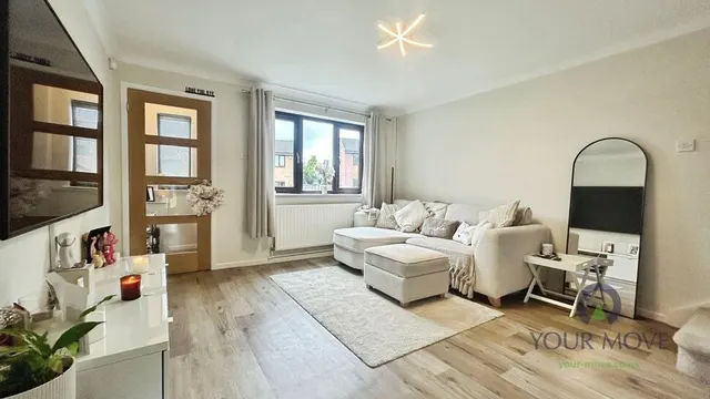 Photo 2 — Wessex Park Close, Shaw, Greater Manchester, OL2