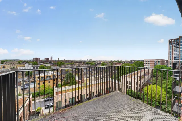 Heygate Street, Elephant and Castle, SE17, photo 3