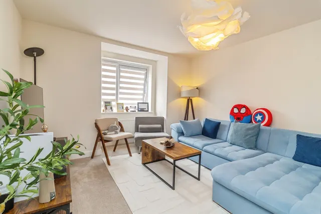 Fen Street, Brooklands, MK10, photo 2