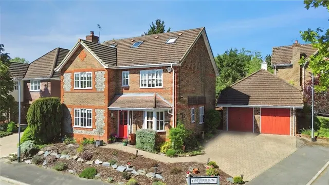 Wilsford Close, Lower Earley, RG6, photo 1
