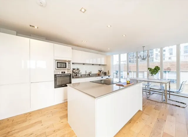 Carpenters Place, Clapham, SW4, photo 2