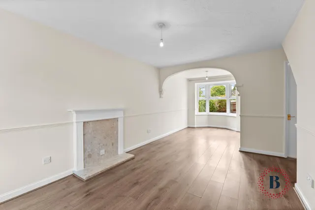 Photo 2 — Chater Drive, Walmley, Sutton Coldfield, B76