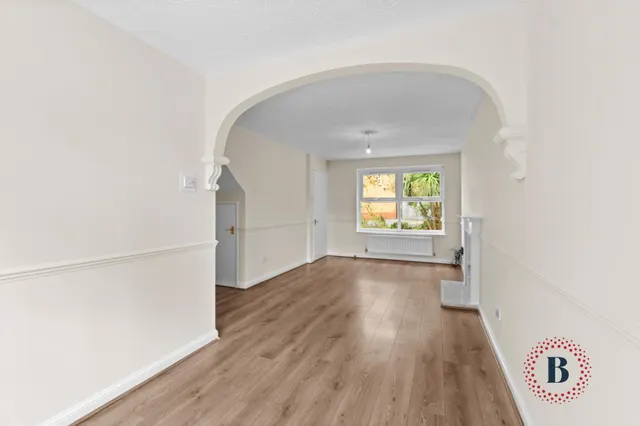 Photo 3 — Chater Drive, Walmley, Sutton Coldfield, B76