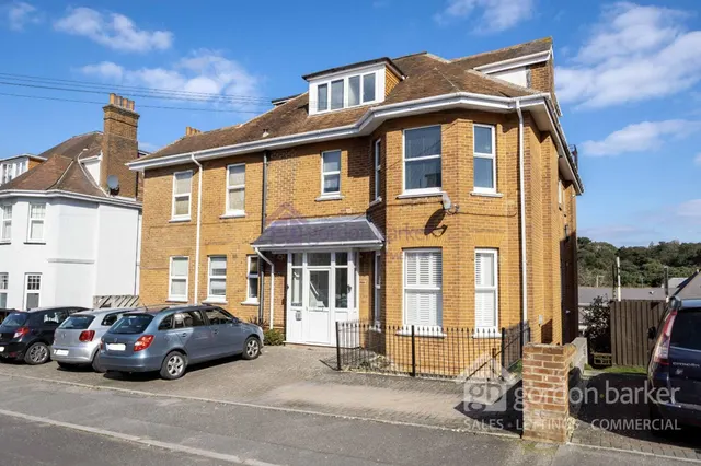 Photo 2 — 34 Burnaby Road, Bournemouth, BH4 8JG