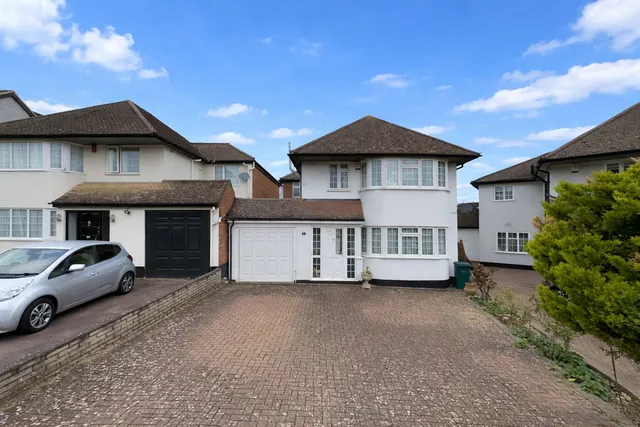 Mill Ridge, Edgware, HA8, photo 1