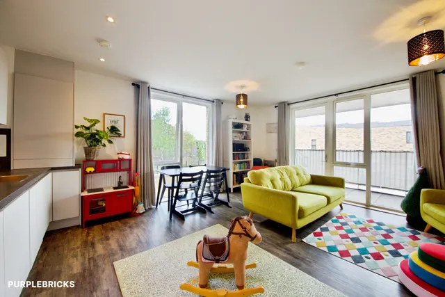 Dollis Valley Drive, Barnet, EN5, photo 1