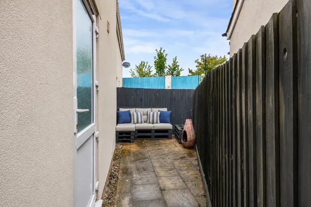 Photo 2 — Savoy Court, Savoy Road, Bristol, BS4 3SX