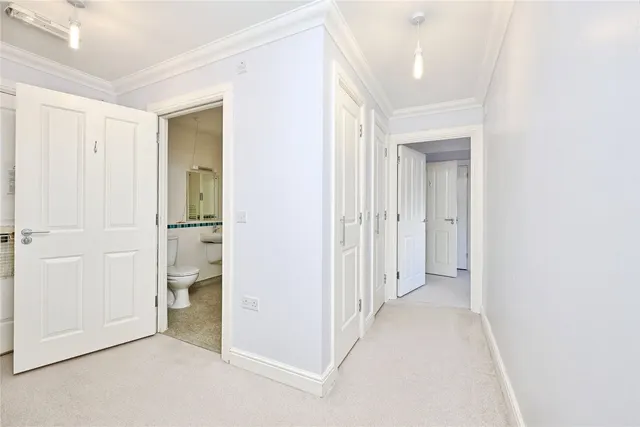 Wellbrook Way, Girton, CB3, photo 3