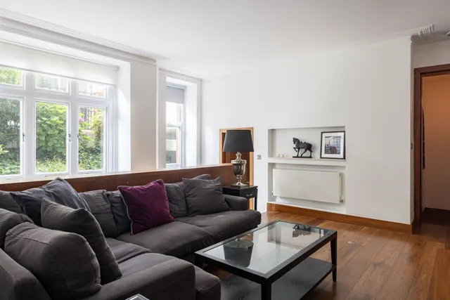 Drayton Gardens, Chelsea, London, SW10 9QY, photo 1