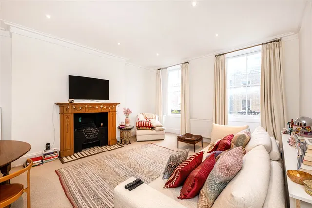 Upper Wimpole Street, Marylebone, W1G, photo 2
