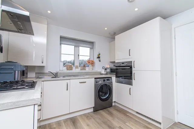 Photo 3 — Jubilee Drive, Church Crookham, Fleet, GU52 8BT
