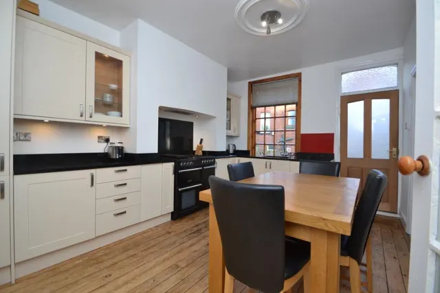 Pasture Lane, Chapel Allerton, LS7, photo 3