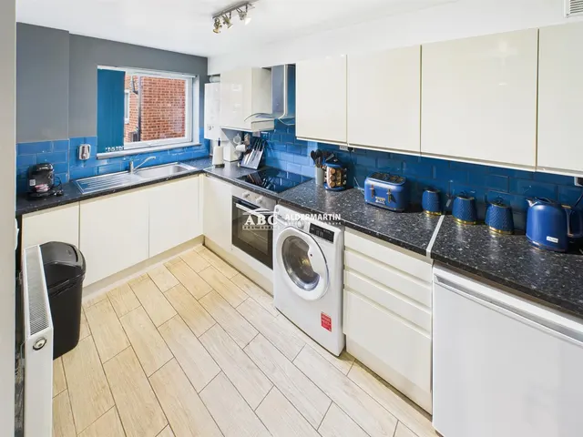 Photo 3 — Archery Close, Harrow
