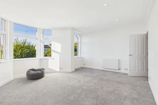Thornfield Road, Grange-over-Sands, LA11, photo 2