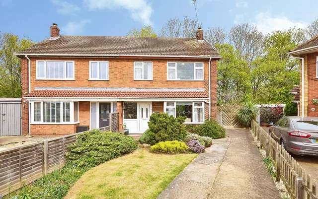 Coventry Close, Peterborough, PE4, photo 1