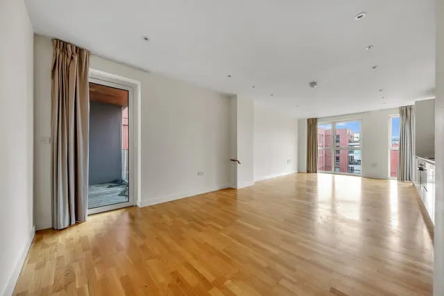Photo 3 — 34 Karner House, 14 Logan Close, London, E20 1EZ