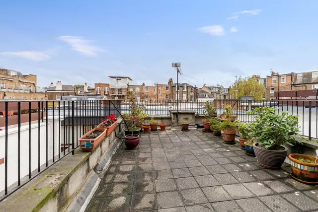 Photo 3 — Ainger Road Primrose Hill, London NW3 3AR