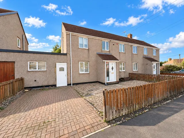 Edward Avenue, Bowburn, DH6, photo 1
