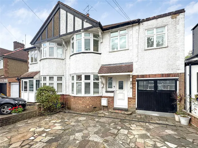 Ellerman Avenue, Twickenham, TW2, photo 1