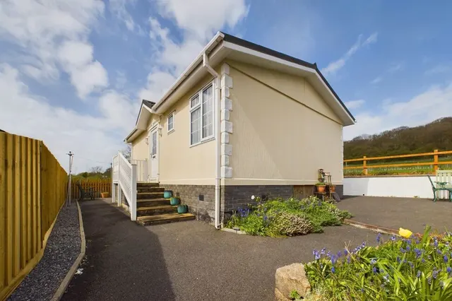 Elmtree Avenue, Tickenham, BS21, photo 1