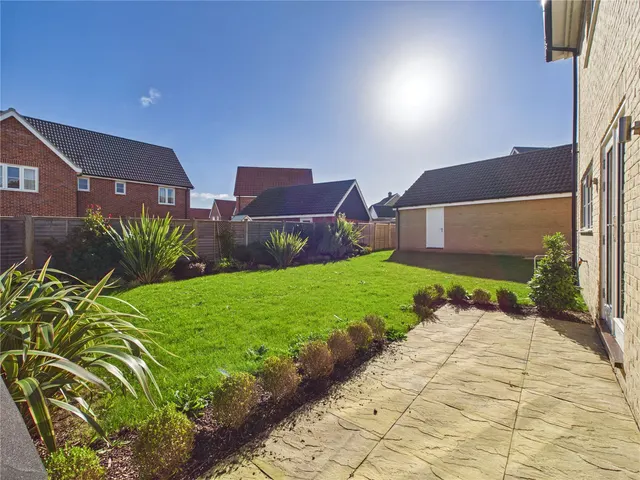 Observers Road, Wickham Market, IP13, photo 2