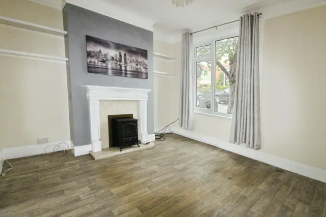 Trickett Road, Sheffield, S6, photo 3
