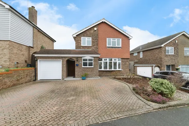 Halstow Way, BASILDON, Essex, SS13, photo 1