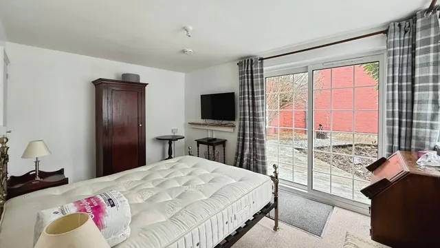 Alfred Street, Westbury, BA13, photo 3