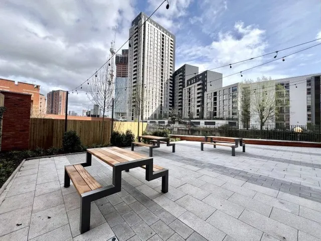 Silkbank Wharf, 21 Derwent Street, Salford, Greater Manchester, M5, photo 1