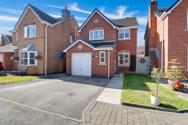 Coalport Drive, Winsford, photo 1