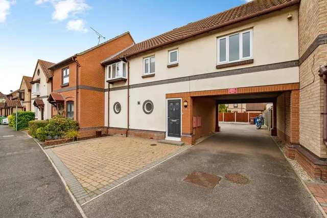 Bruces Wharf Road, Grays, Essex, RM17, photo 1