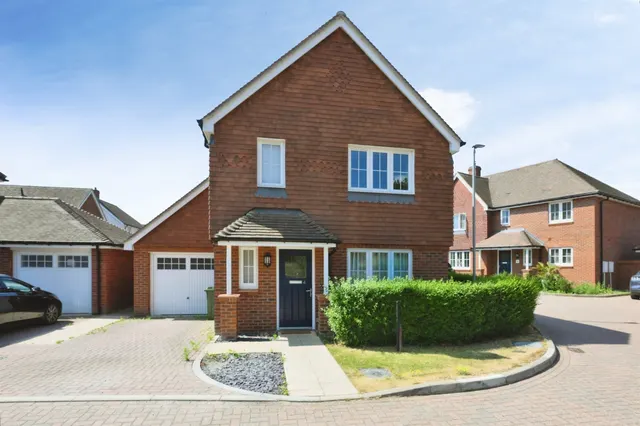 Willow Brook Lane, Goffs Oak, EN7, photo 1