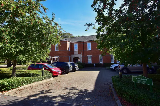 Beningfield Drive, London Colney, AL2, photo 3