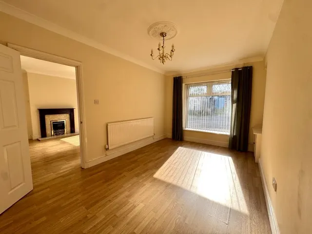Griffith Terrace, Aberfan, photo 3