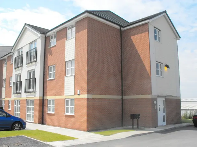 Off Percival Road, Runcorn, WA7, photo 1