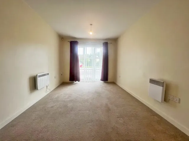 Off Percival Road, Runcorn, WA7, photo 3